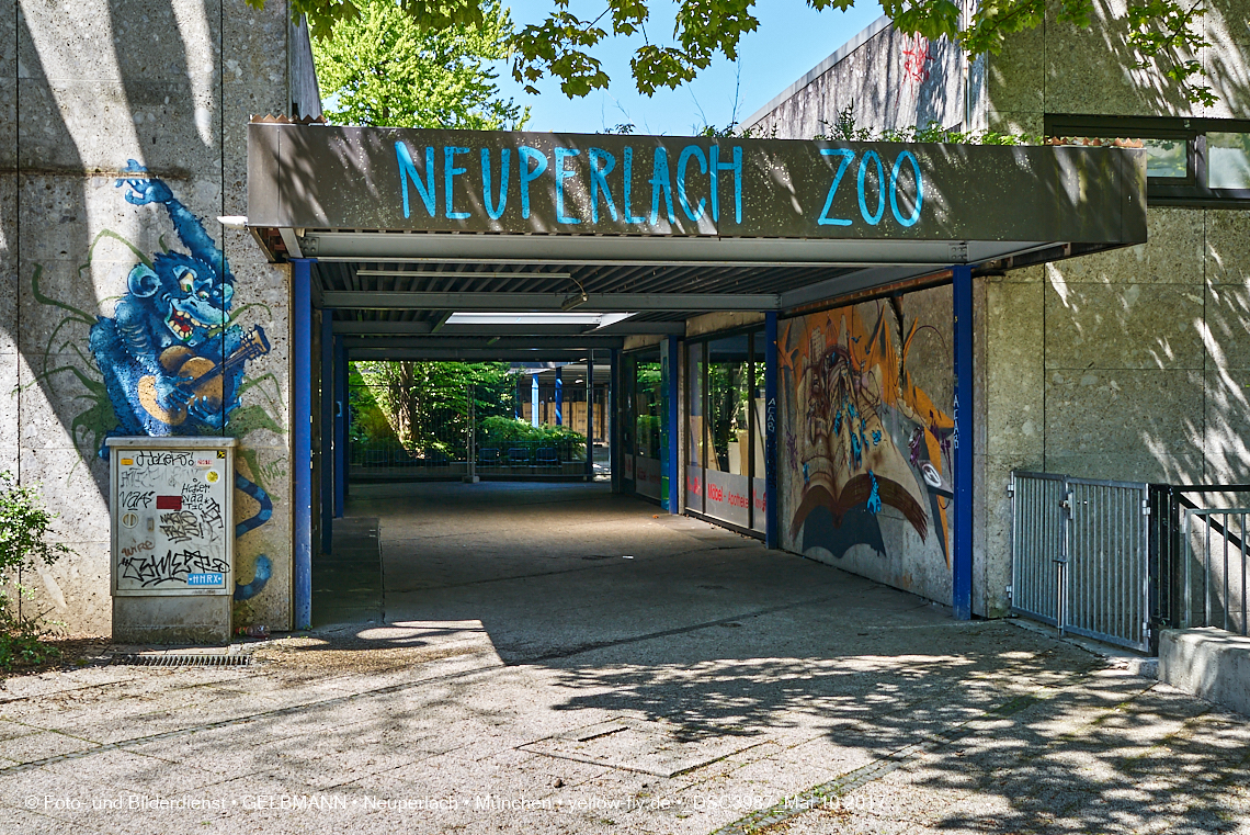 21.03.2017 - Abrissbaustelle Quiddezentrum in Neuperlach